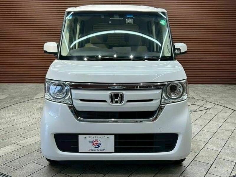 N BOX
