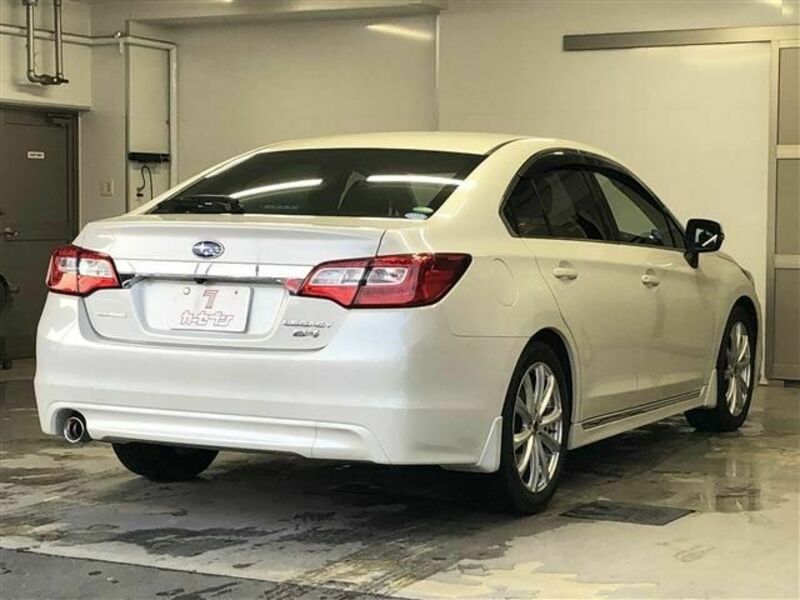 LEGACY B4