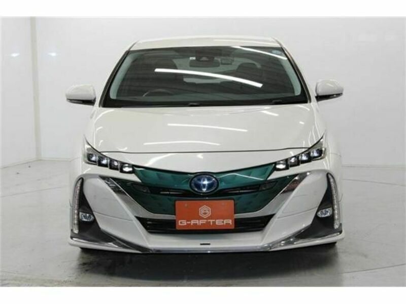 PRIUS PHV