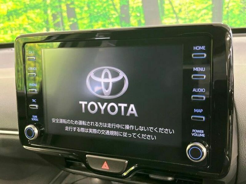 YARIS CROSS