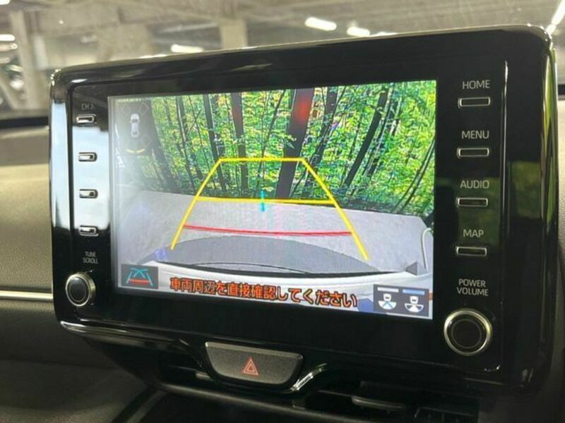 YARIS CROSS