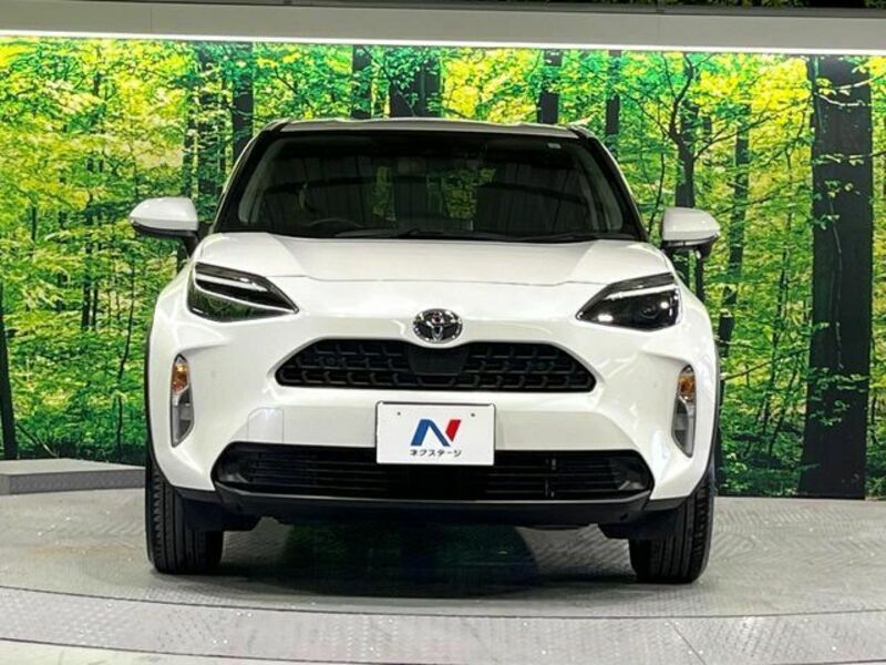 YARIS CROSS