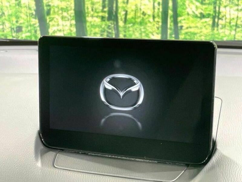 MAZDA2