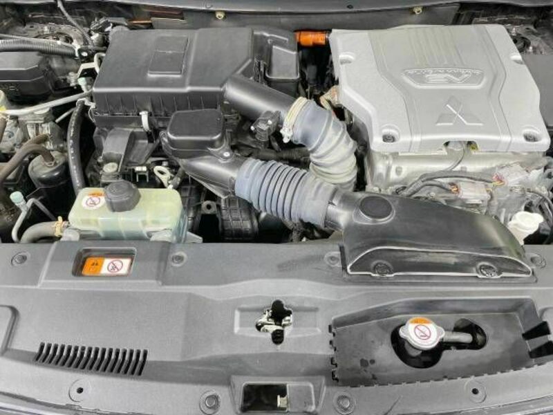 OUTLANDER PHEV