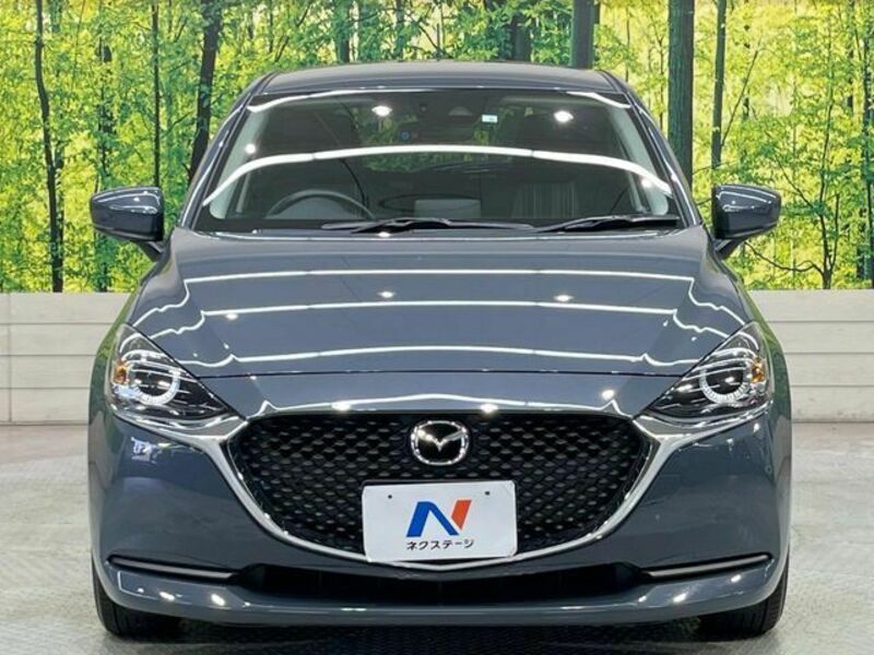 MAZDA2