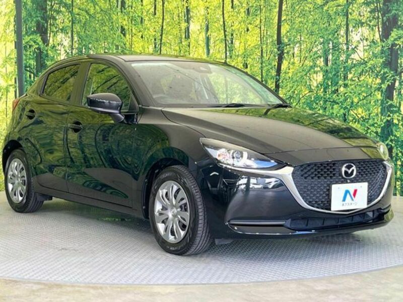 MAZDA2