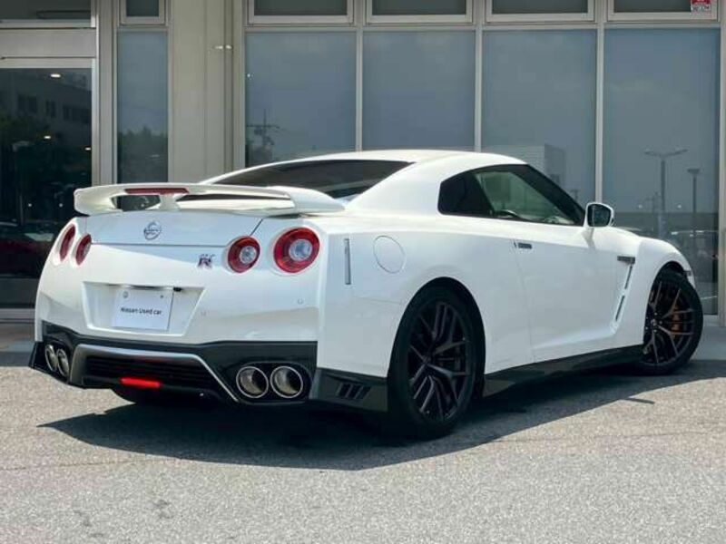 GT-R