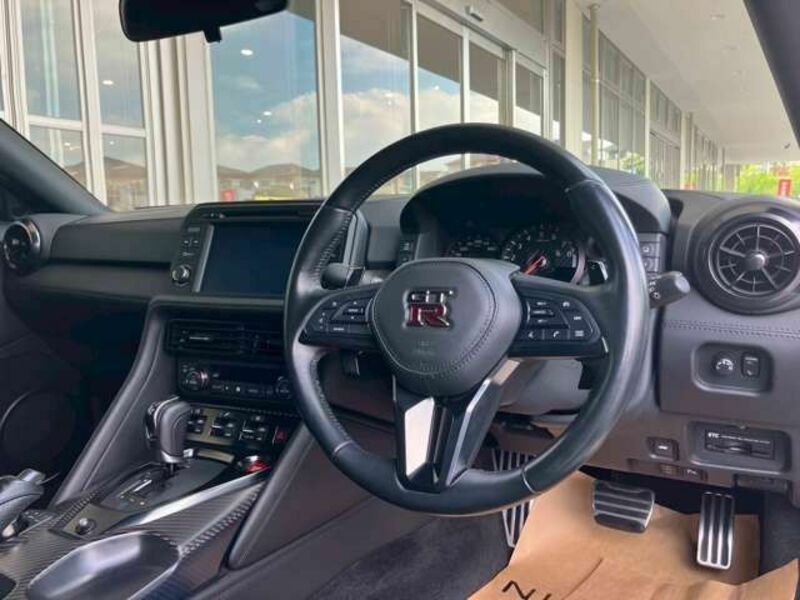 GT-R