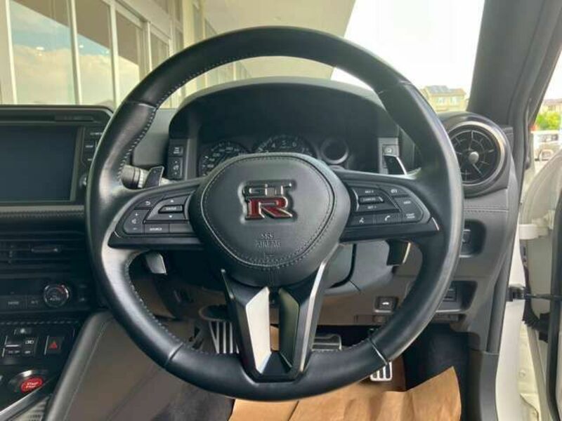 GT-R