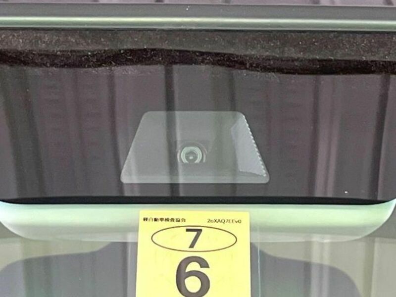 N BOX