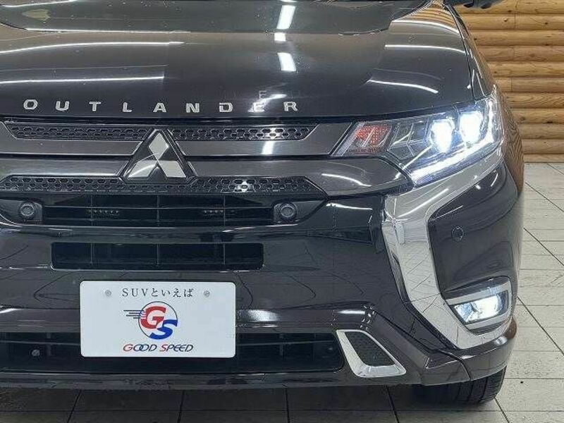 OUTLANDER PHEV
