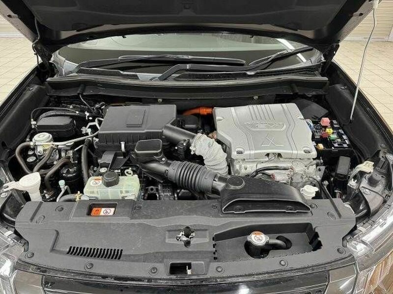 OUTLANDER PHEV