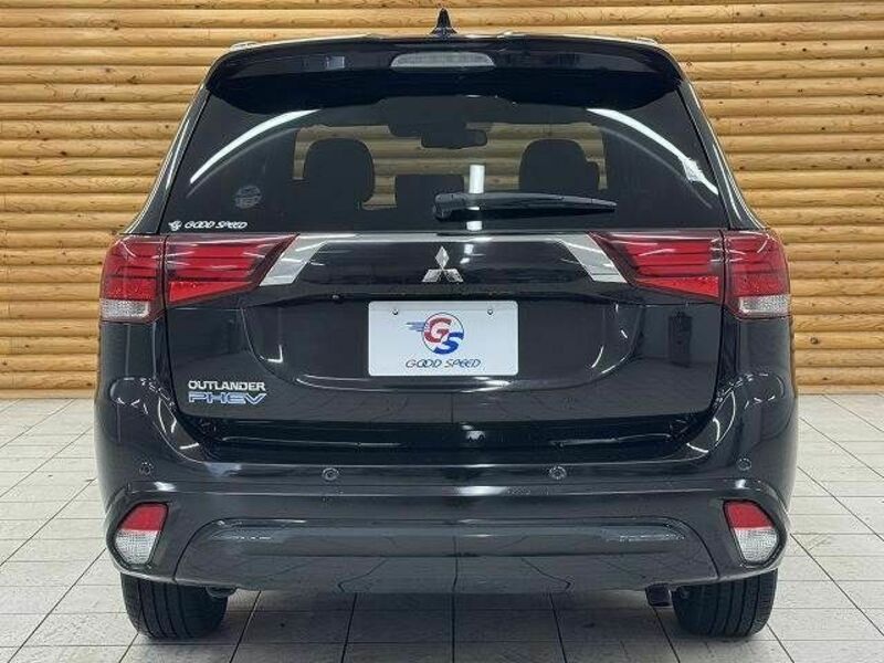 OUTLANDER PHEV