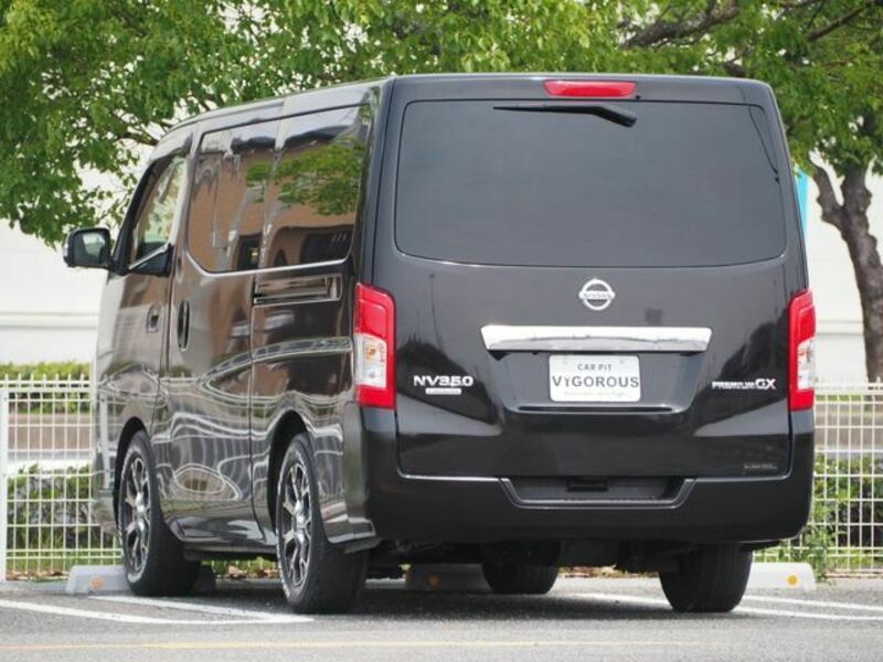 NV350 CARAVAN