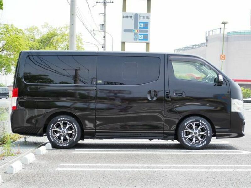 NV350 CARAVAN