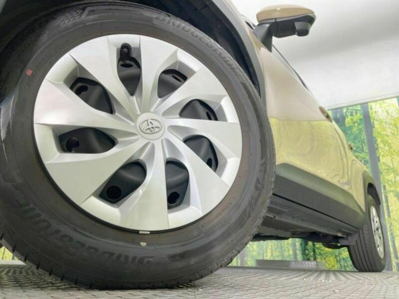 YARIS CROSS