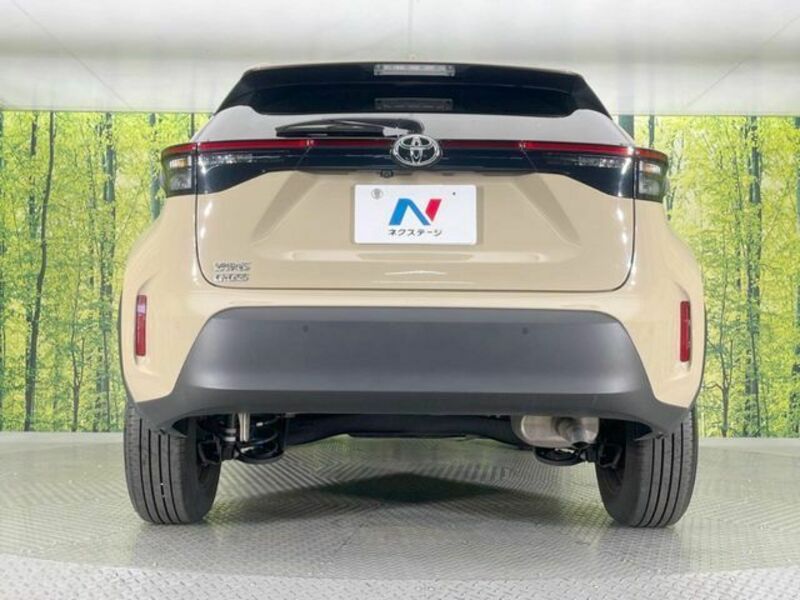 YARIS CROSS