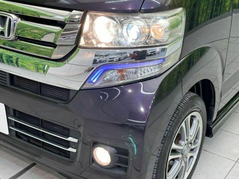 N BOX CUSTOM