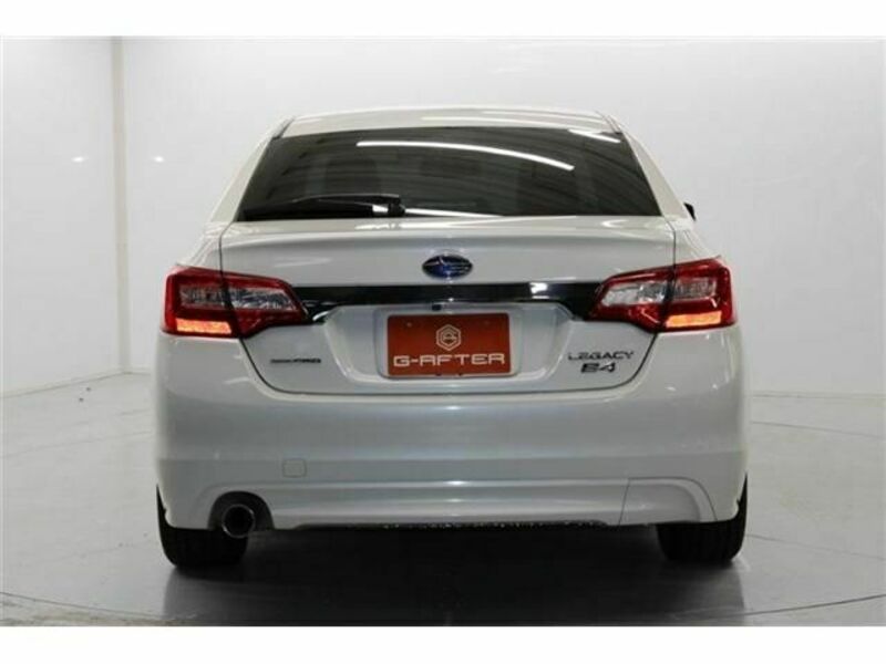 LEGACY B4