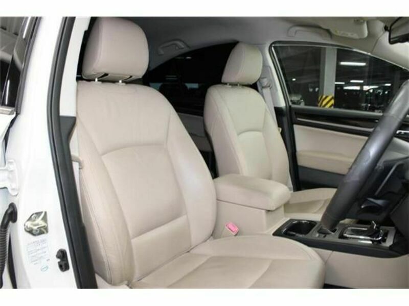 LEGACY B4