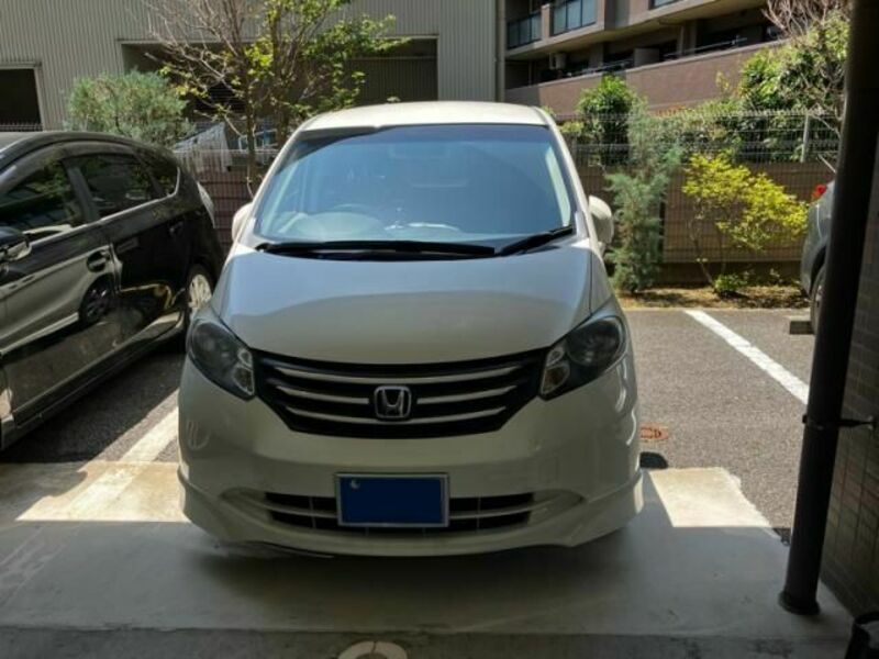 HONDA FREED