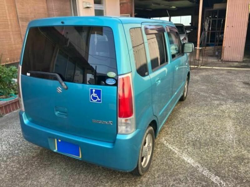 WAGON R