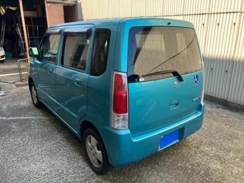 WAGON R