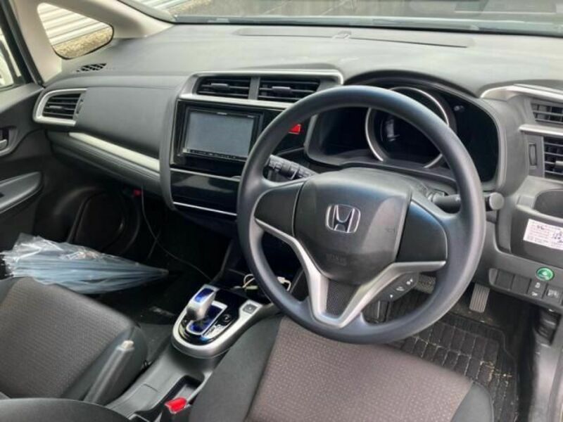 FIT HYBRID