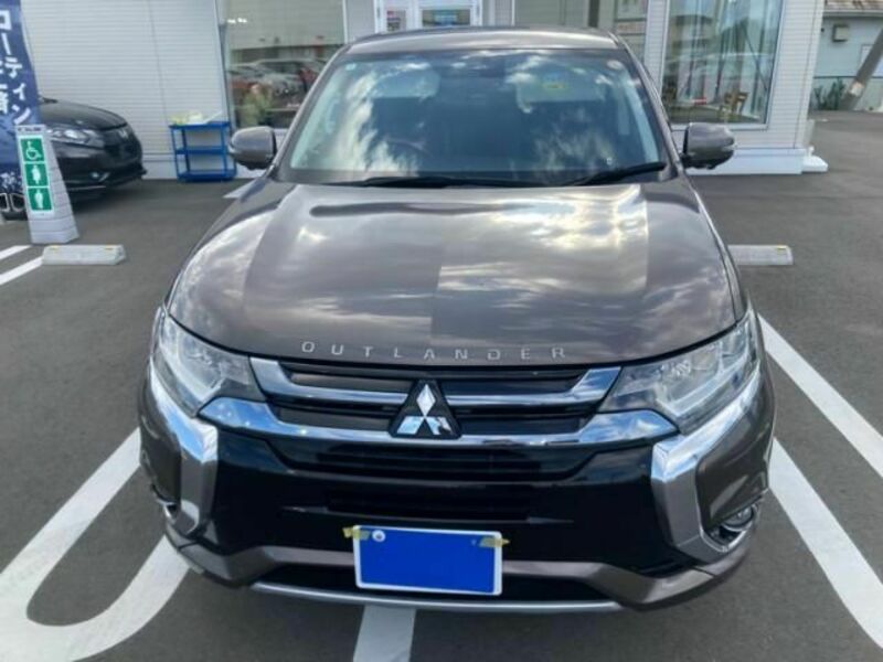 OUTLANDER PHEV