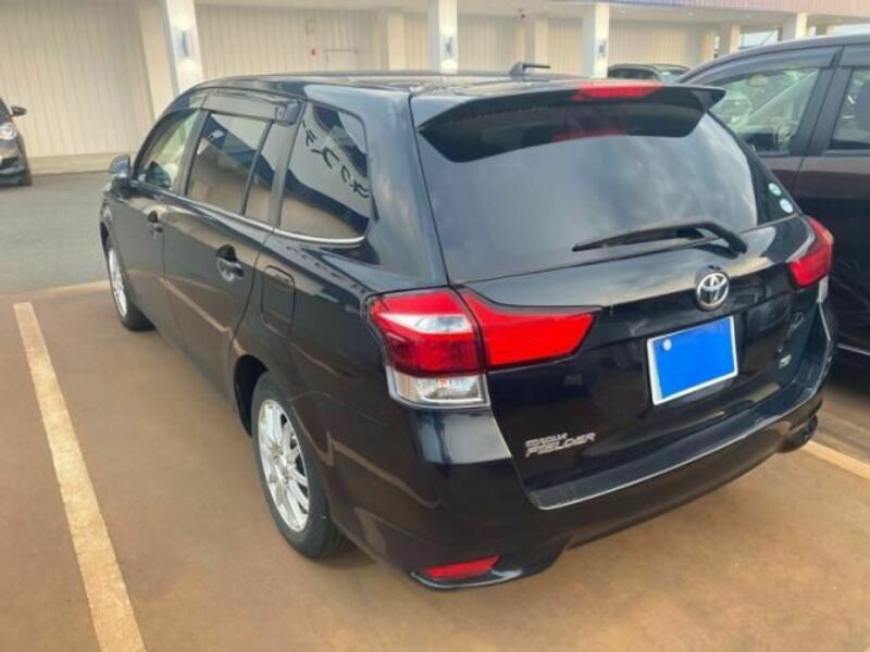 COROLLA FIELDER