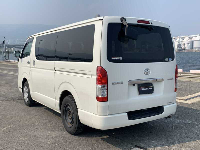 HIACE VAN