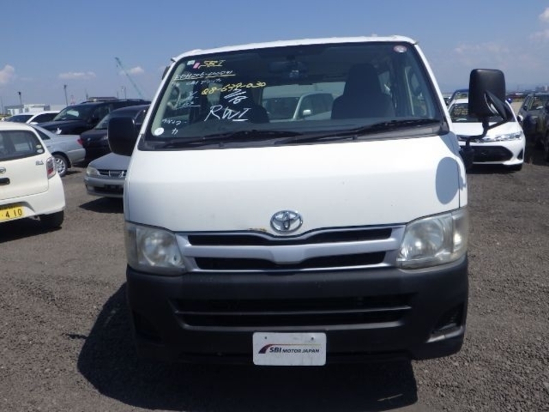 HIACE VAN