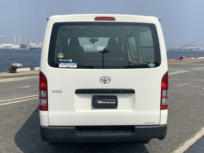 HIACE VAN