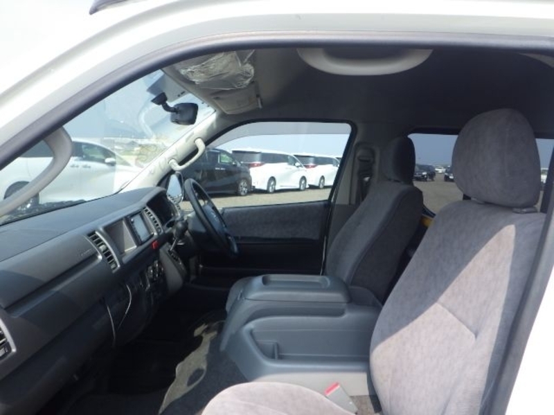 HIACE Wagon