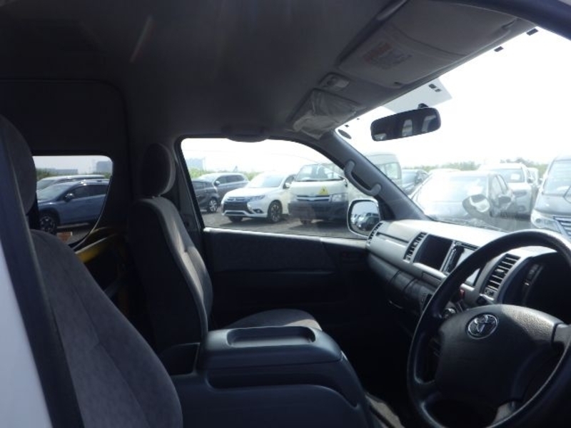 HIACE Wagon