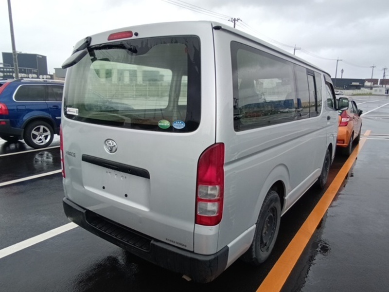 HIACE