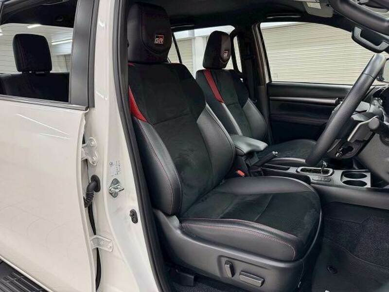 HILUX
