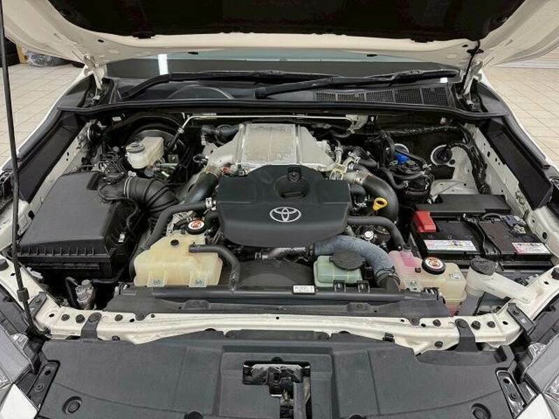 HILUX