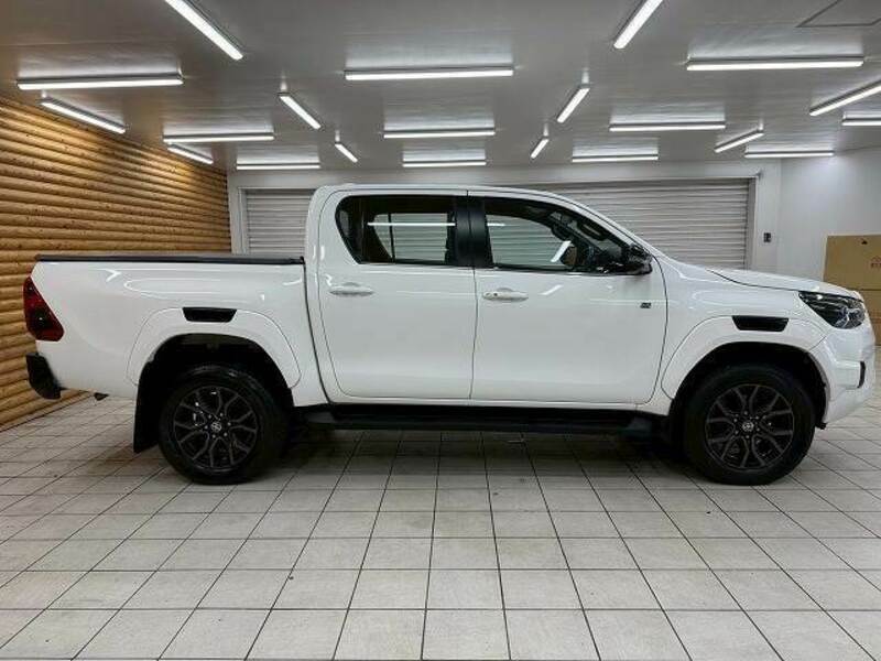 HILUX