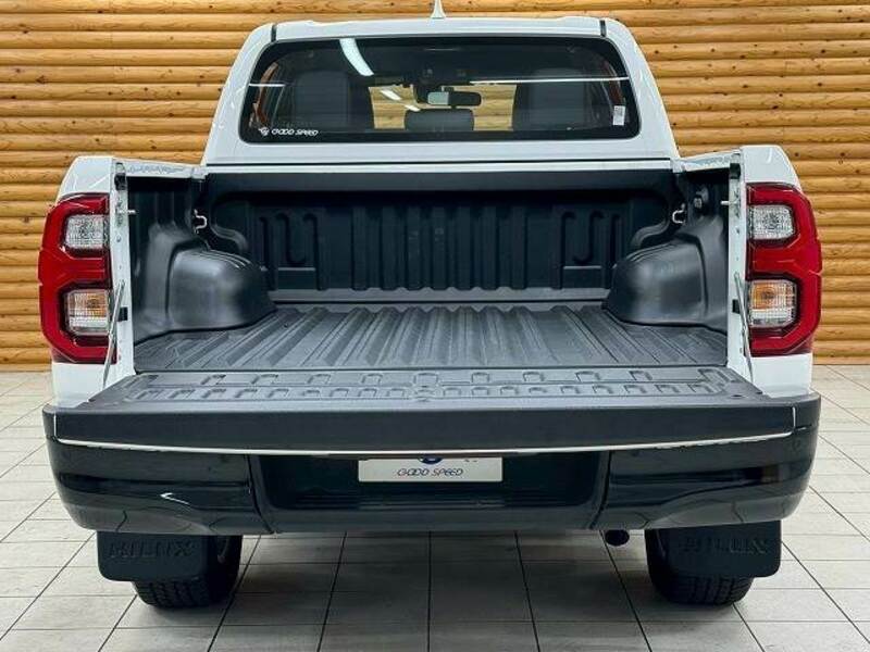 HILUX