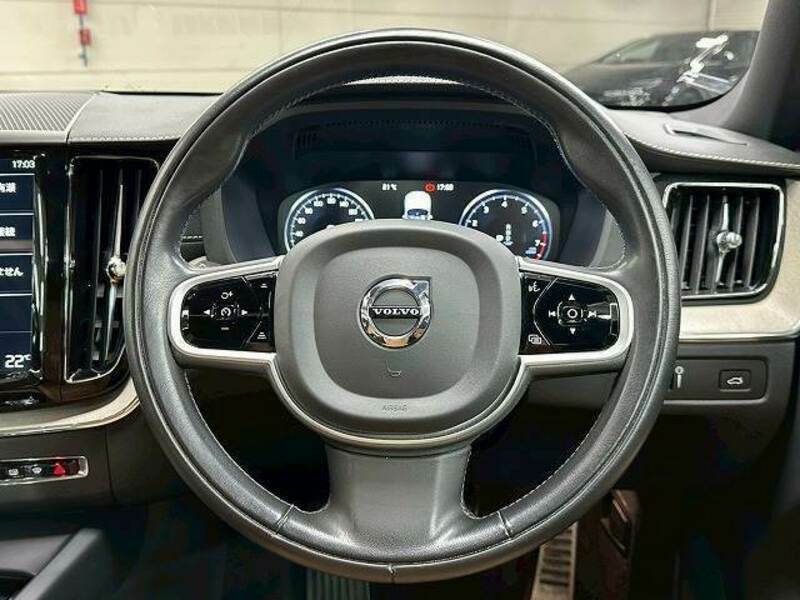 XC60