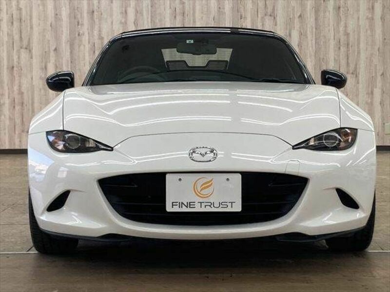 ROADSTER