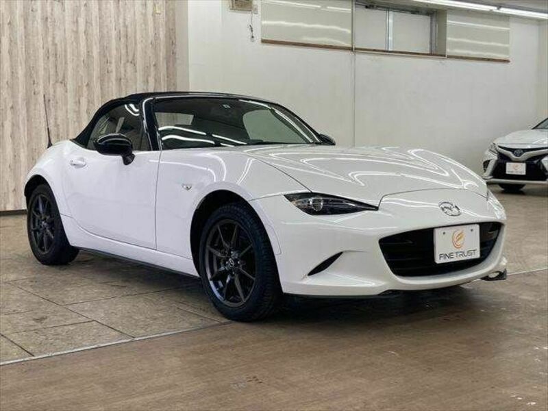 ROADSTER