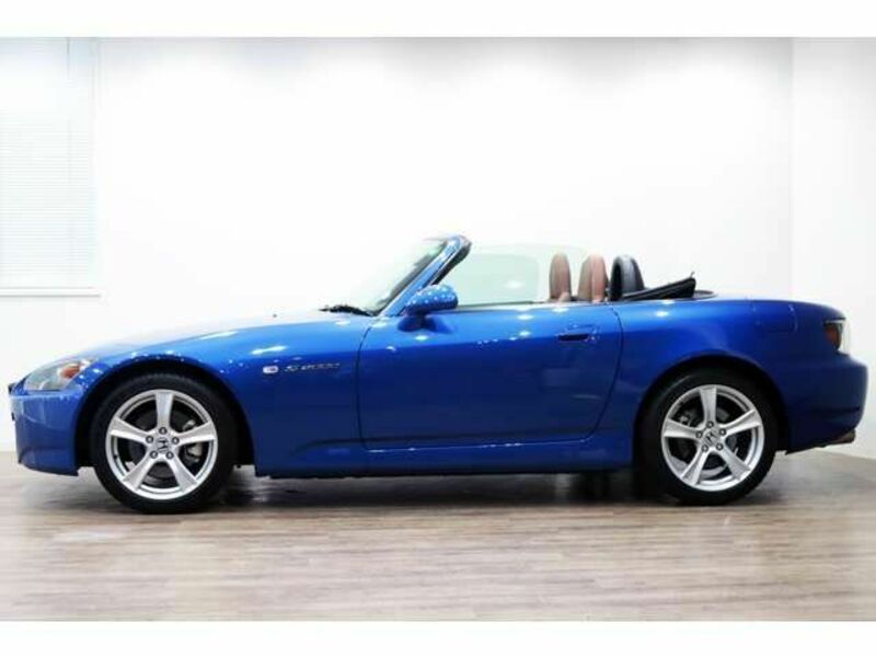 S2000
