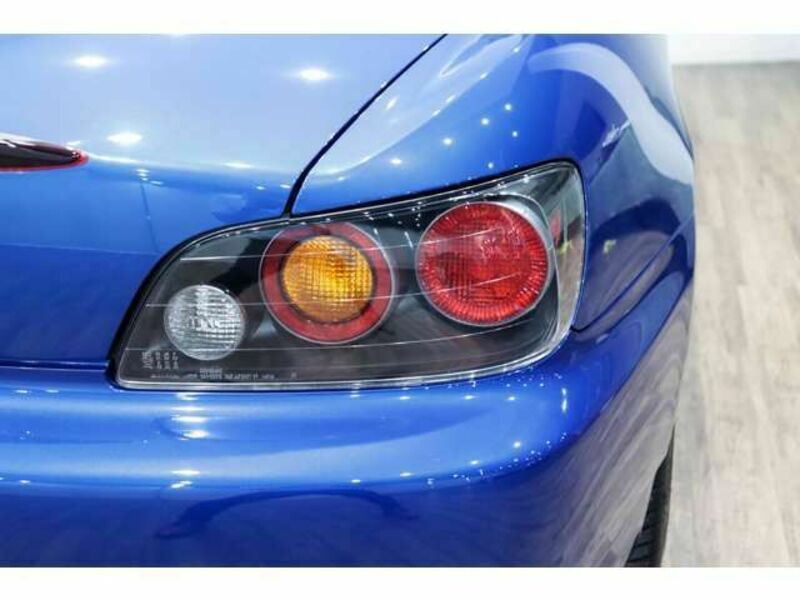 S2000