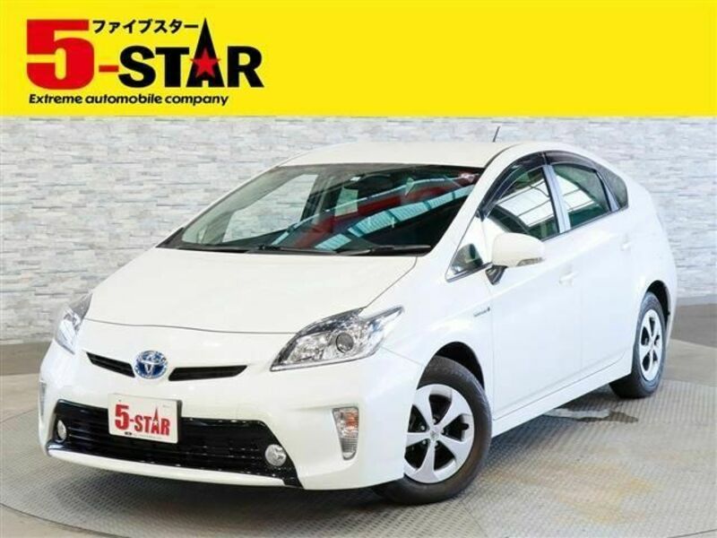 TOYOTA PRIUS
