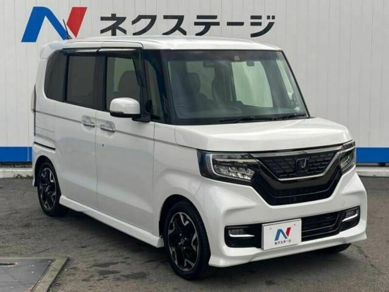 N BOX CUSTOM