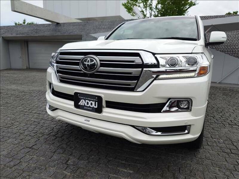 LAND CRUISER