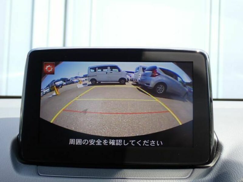 MAZDA2