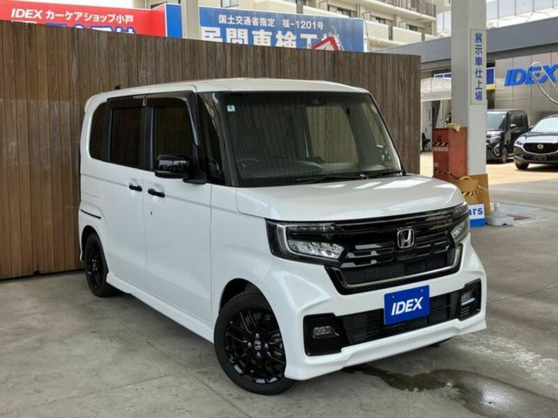 N BOX CUSTOM